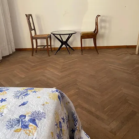 Cozy * Venice